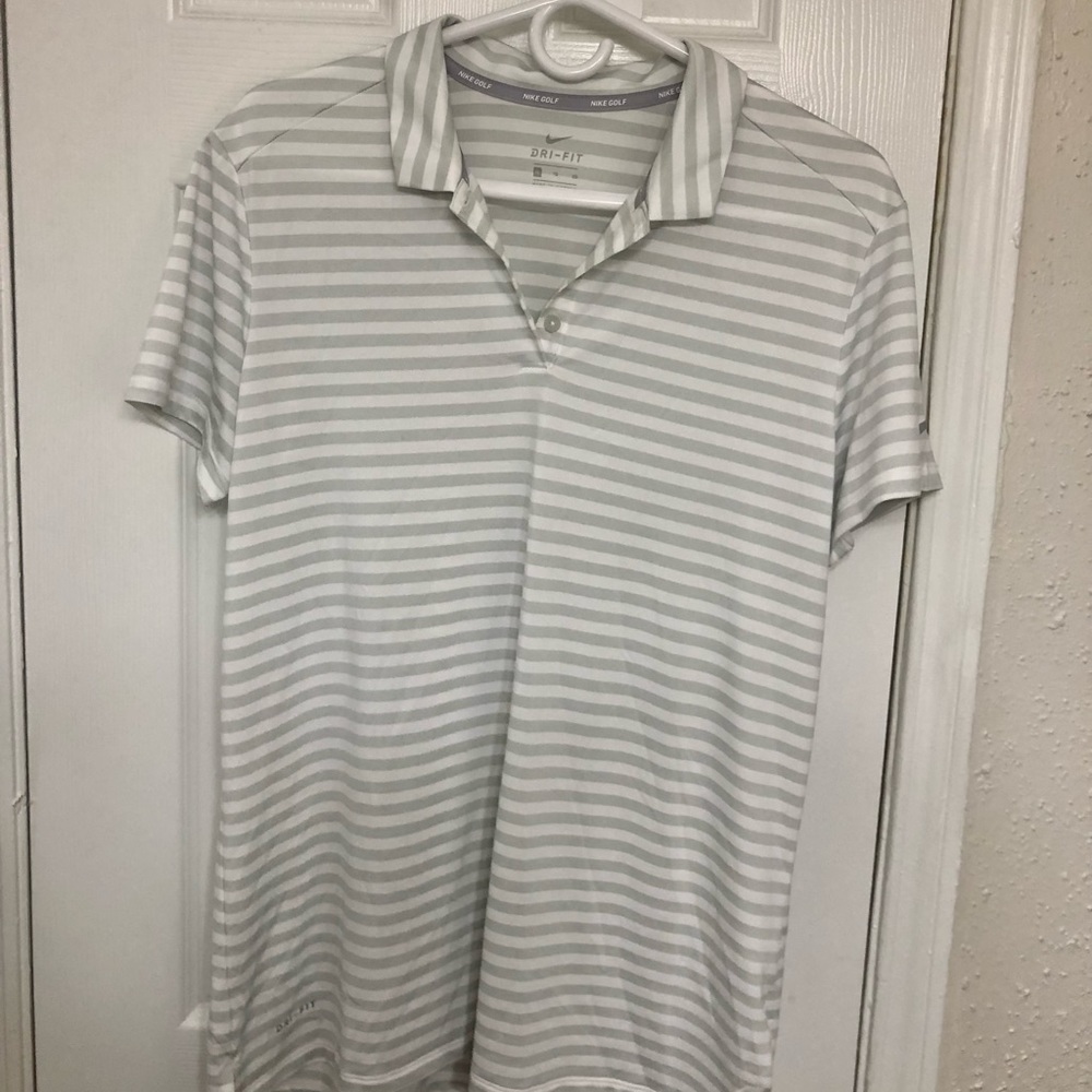 Nike Golf Polo. While colored size XL Dry fit